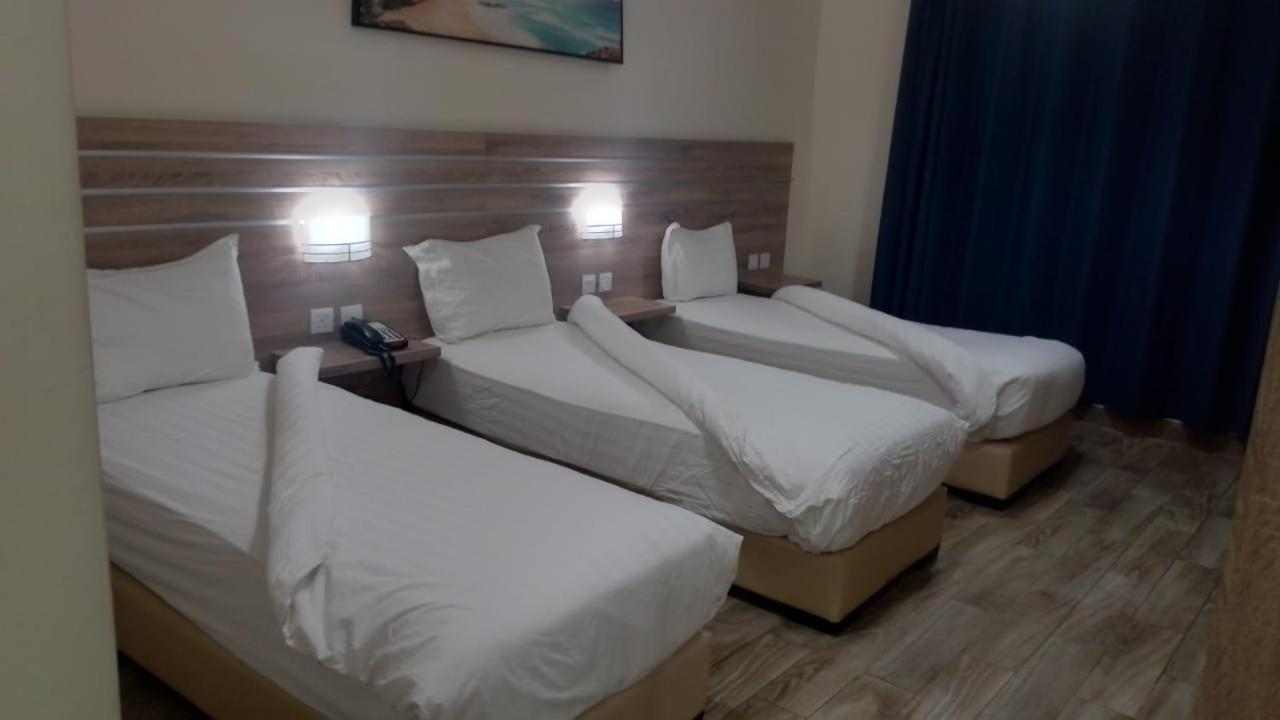 La Riva Hotel Aqaba Exterior photo